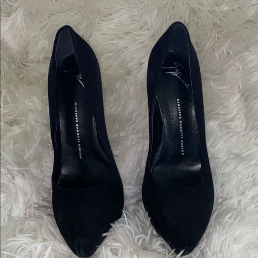 Black suede platform pumps size 40